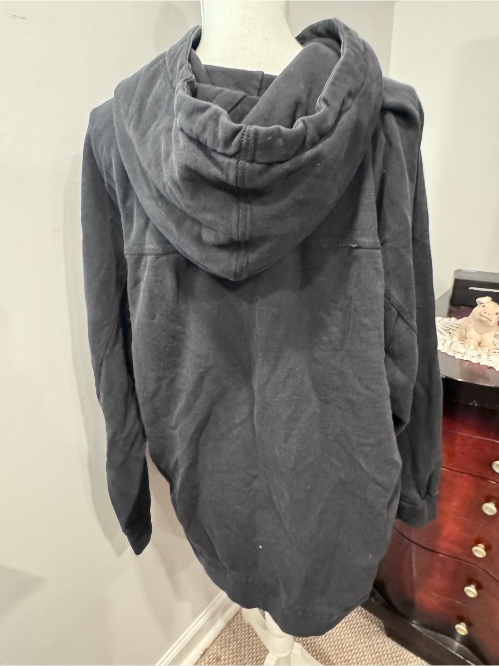 American Eagle Outfitters USA Black Hoodie Sweater - Picture 6 of 6